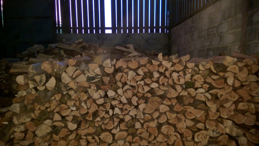 split logs barn dried